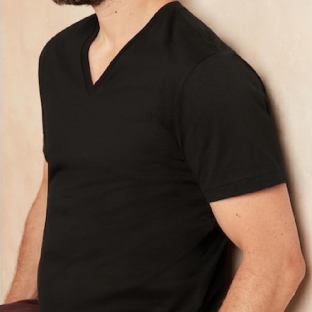 BANANA REPUBLIC AUTHENTIC SUPIMA® V-NECK T-SHIRT, Color: Black, Size: XL Tall